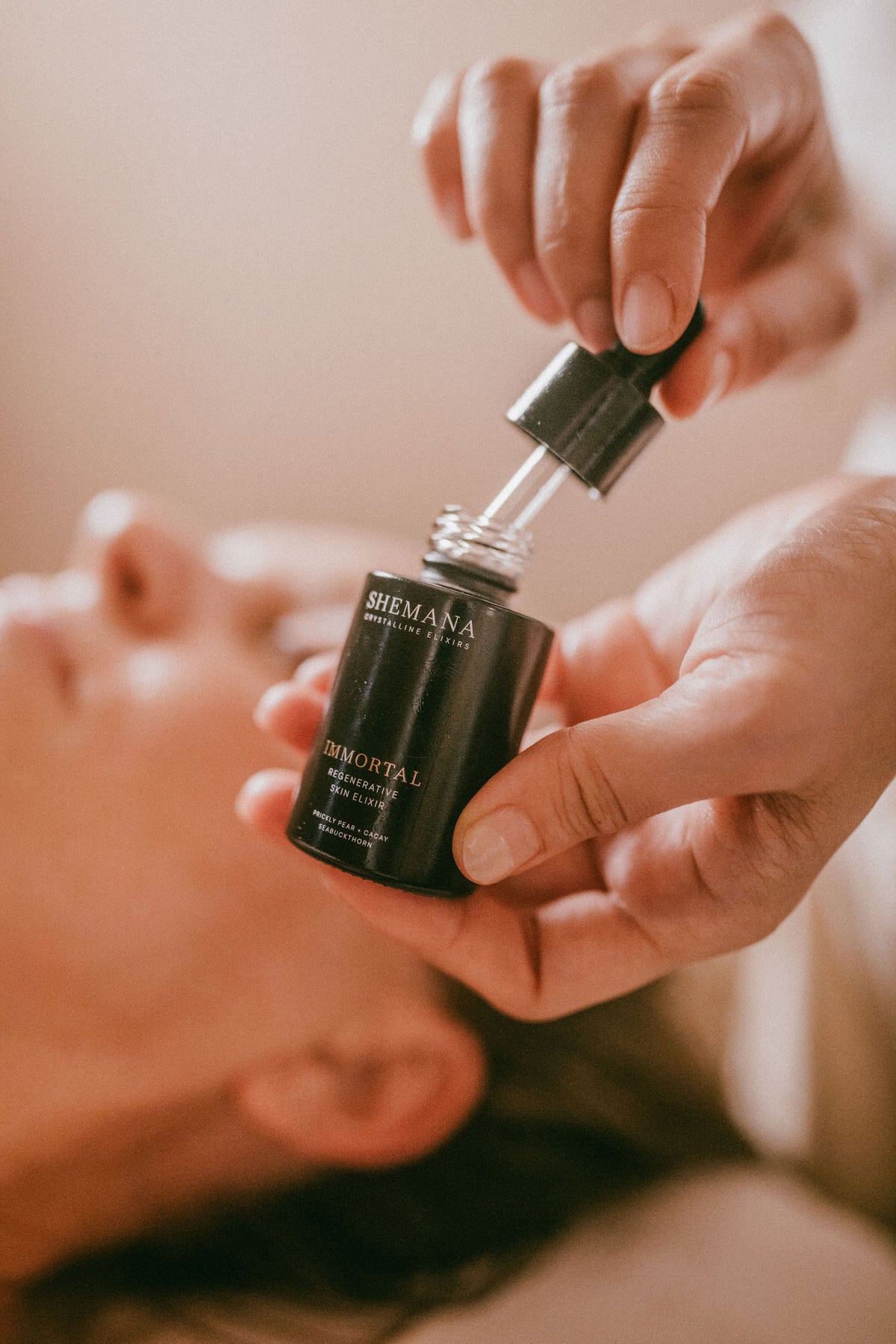 Face ritual treatment with Shemana elixirs House of Shemana Byron Bay day spa